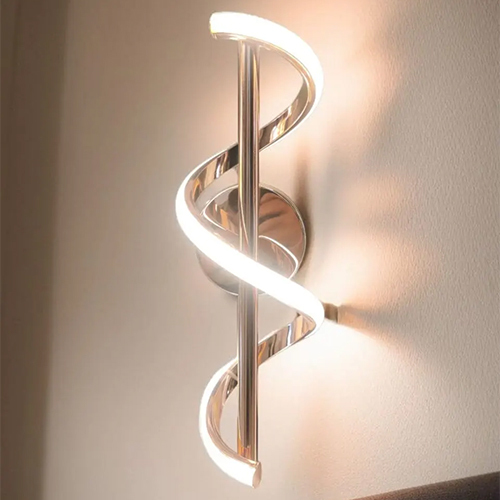 Luxe Luminate Wall Light - Color: Silver