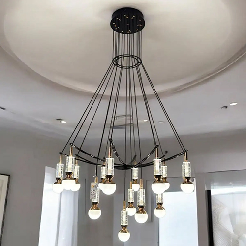 Gleaming Grandeur Chandelier