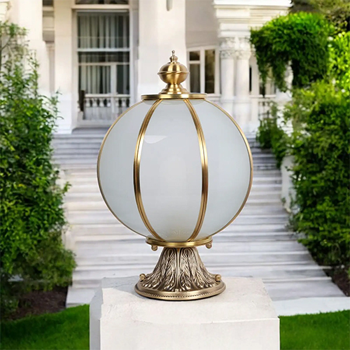 Elegance Beam Gate Lamp