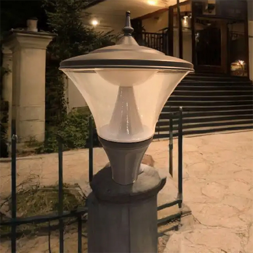 Radiant Path Gate Lamp