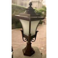 Heritage Glow Gate Lamp - Color: Black