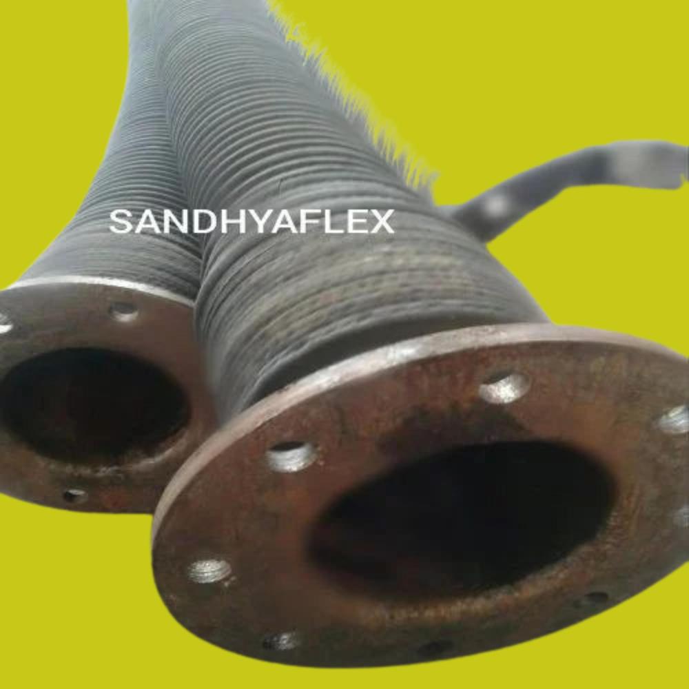 Cement Feeding Rubber Hose - Rubber With Synthetic Fabric, 51-152mm Id, Black, 30 Bar Bursting Pressure, Is: 10655/1999 Compliant