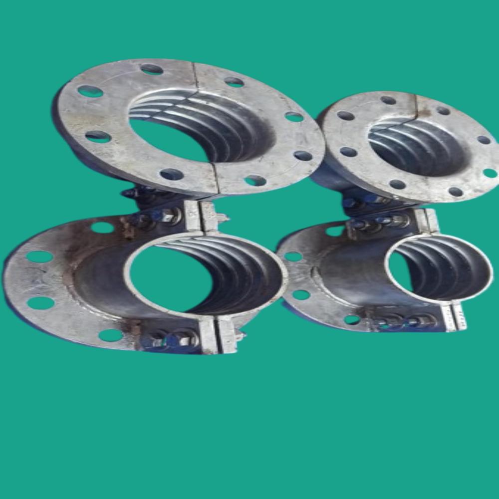 Spilet Flange