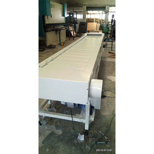 Slat Conveyor - Belt Type: Requirement Based