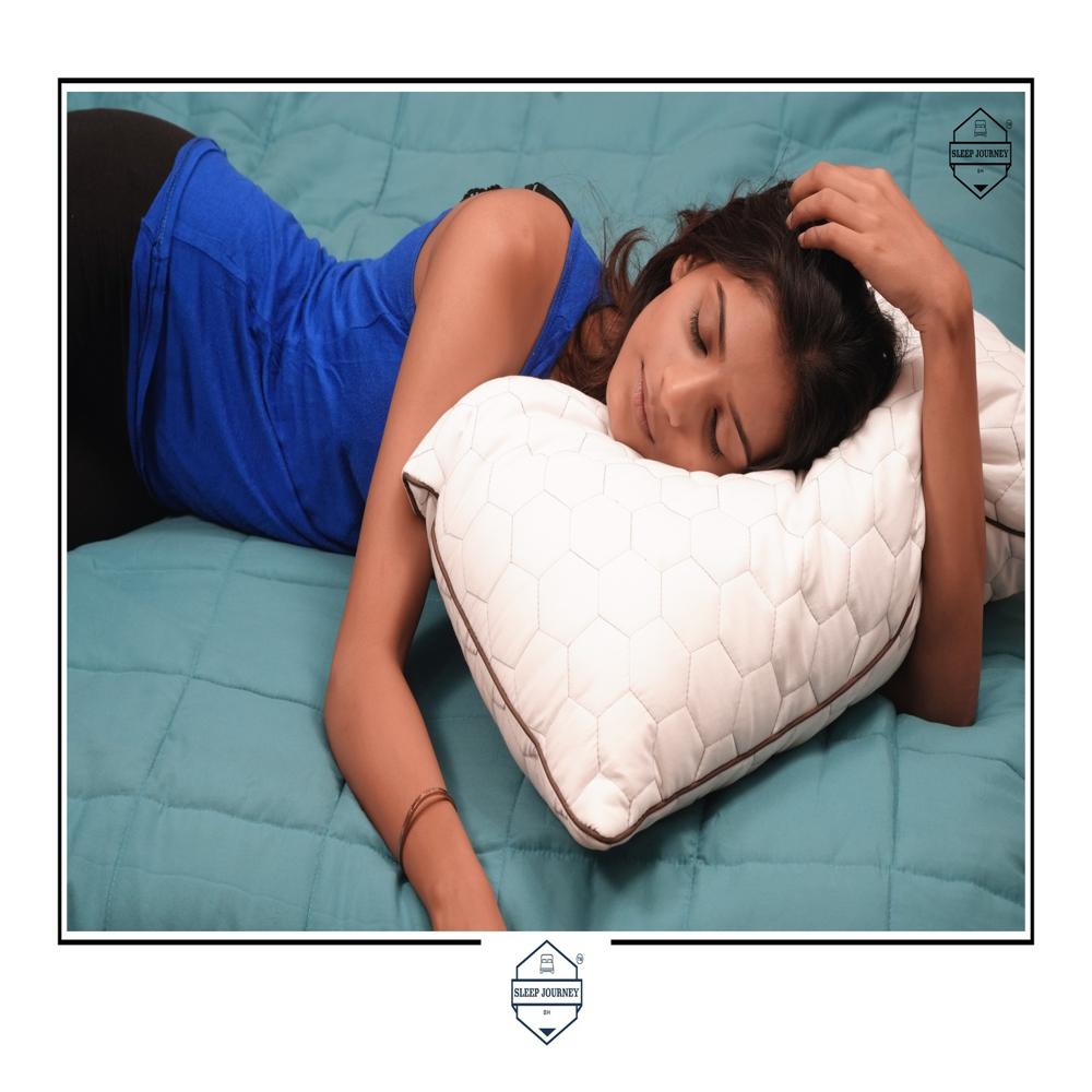 SLEEP JOURNEY QUILTING PILLOW
