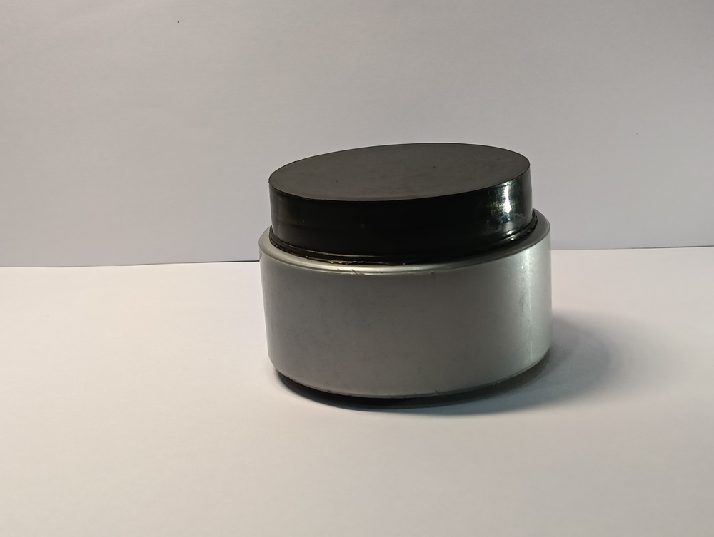 50 GM SILVER DOUBLE WALL JAR WITH BLACK CAP