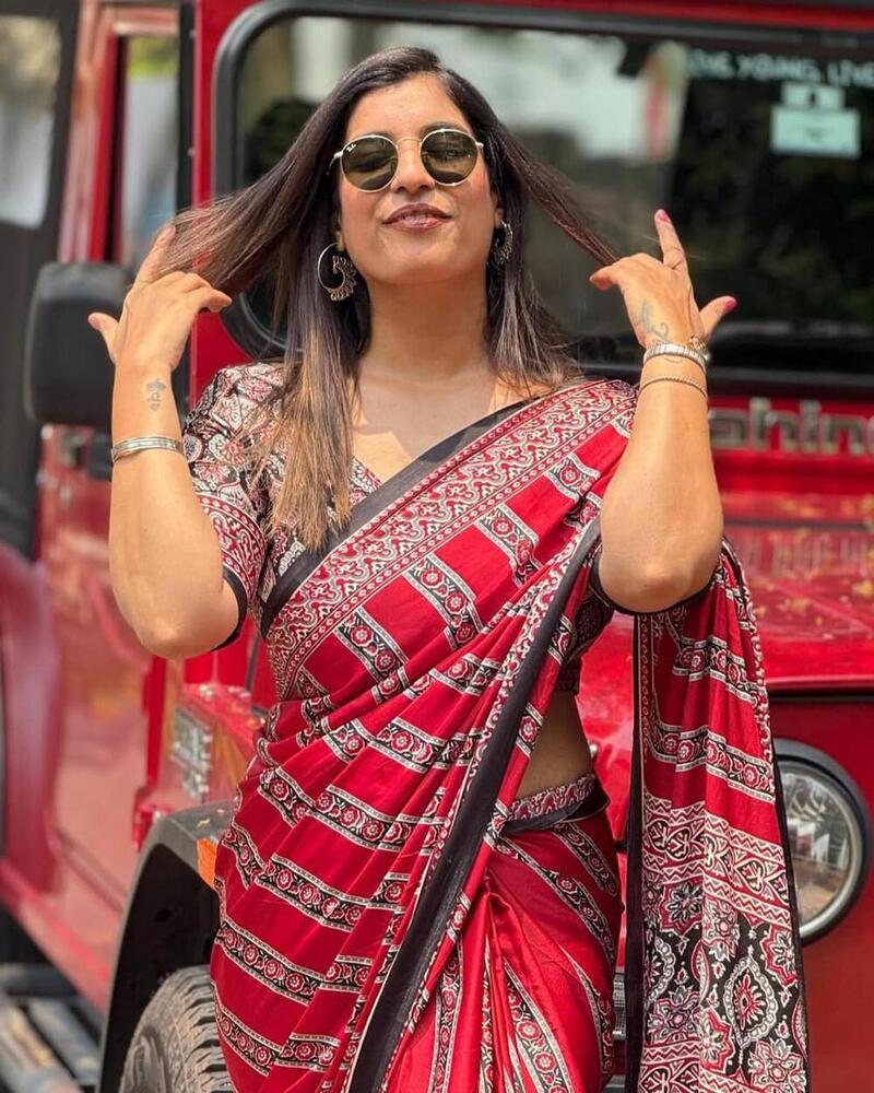 Crepe Satin Saree - Color: As Per Images