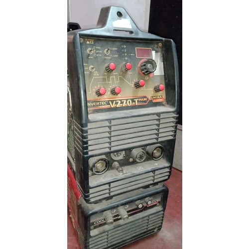 LINCOLN V270-T PULSE Tig Welding Machine
