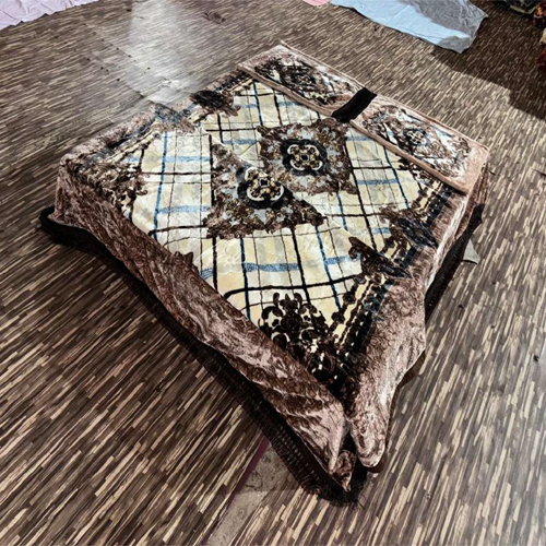 Afreen 4pc Woolen Blanket Set - Age Group: Children