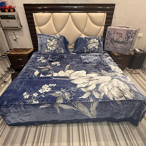 Ruhani 6pc Set Woolen Blanket