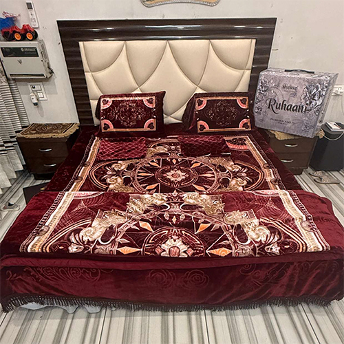 Ruhani 6pc Set Woolen Blanket
