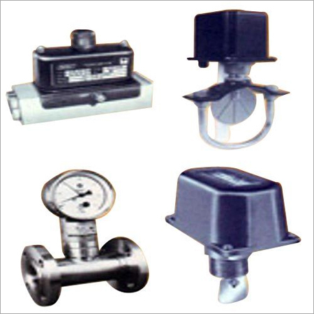 Black & Silver Flow Switches