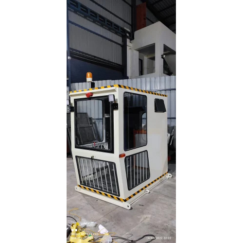 Eot Crane Operator Cabin - Dimension (L*w*h): 700 X 1500 X 25 Millimeter (Mm)
