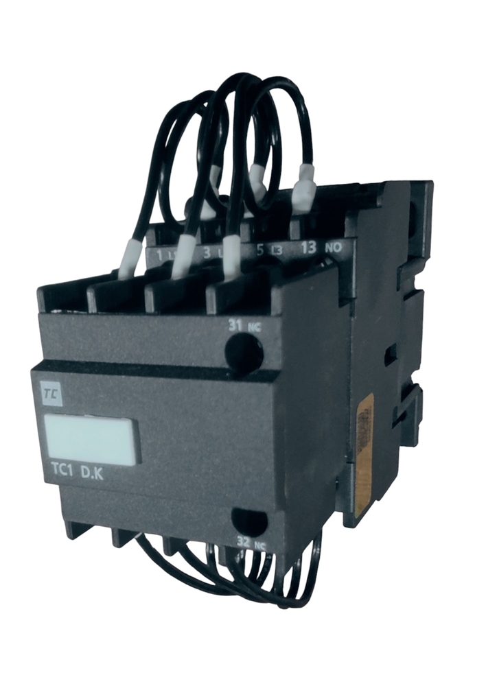 C&s Capacitor Tc1d12k11m7 - 415v, 12.5kvar Coil Voltage: 220v, 50/60hz | Single Phase With 1no + 1nc Configuration