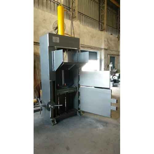 Tarpaulin Bale Press - Color: Grey