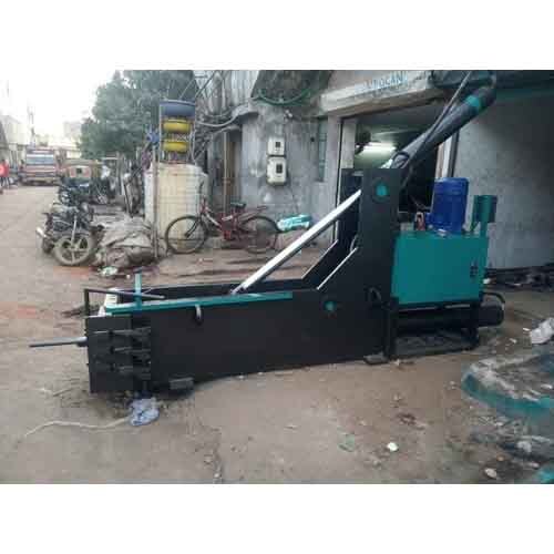 Horizontal Scrap Baling Press