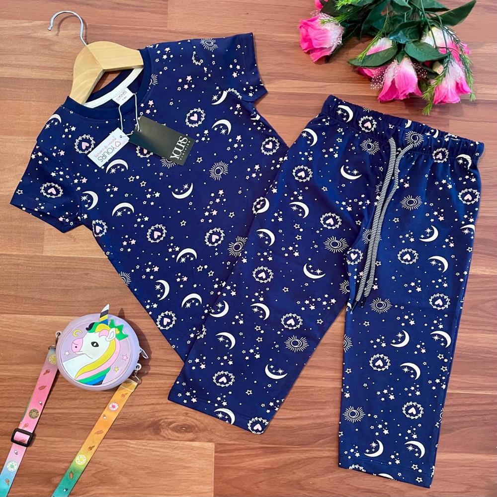 Girl's capri set