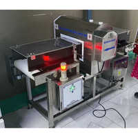 Bakery Conveyor Metal Detector - Color: Silver