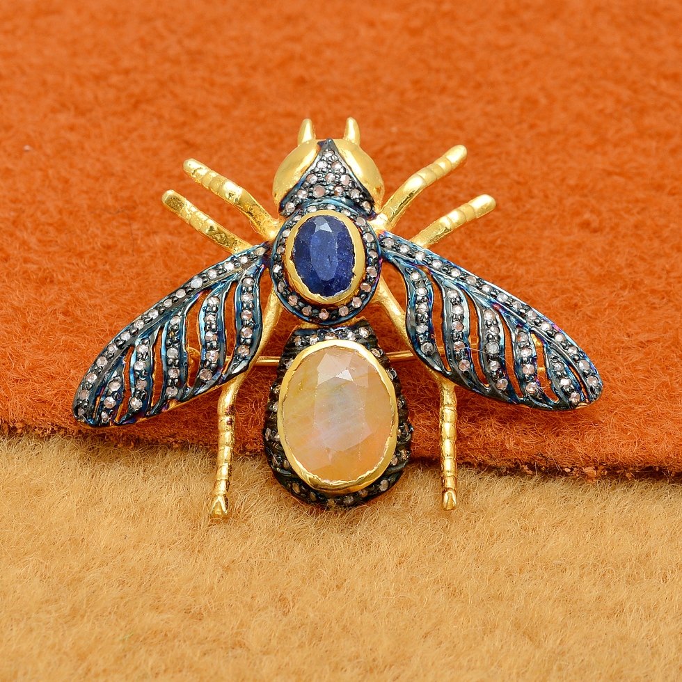 Pave Diamond Honey Bee Pendant in 925 Silver, Yellow & Blue Sapphire Statement Jewelry