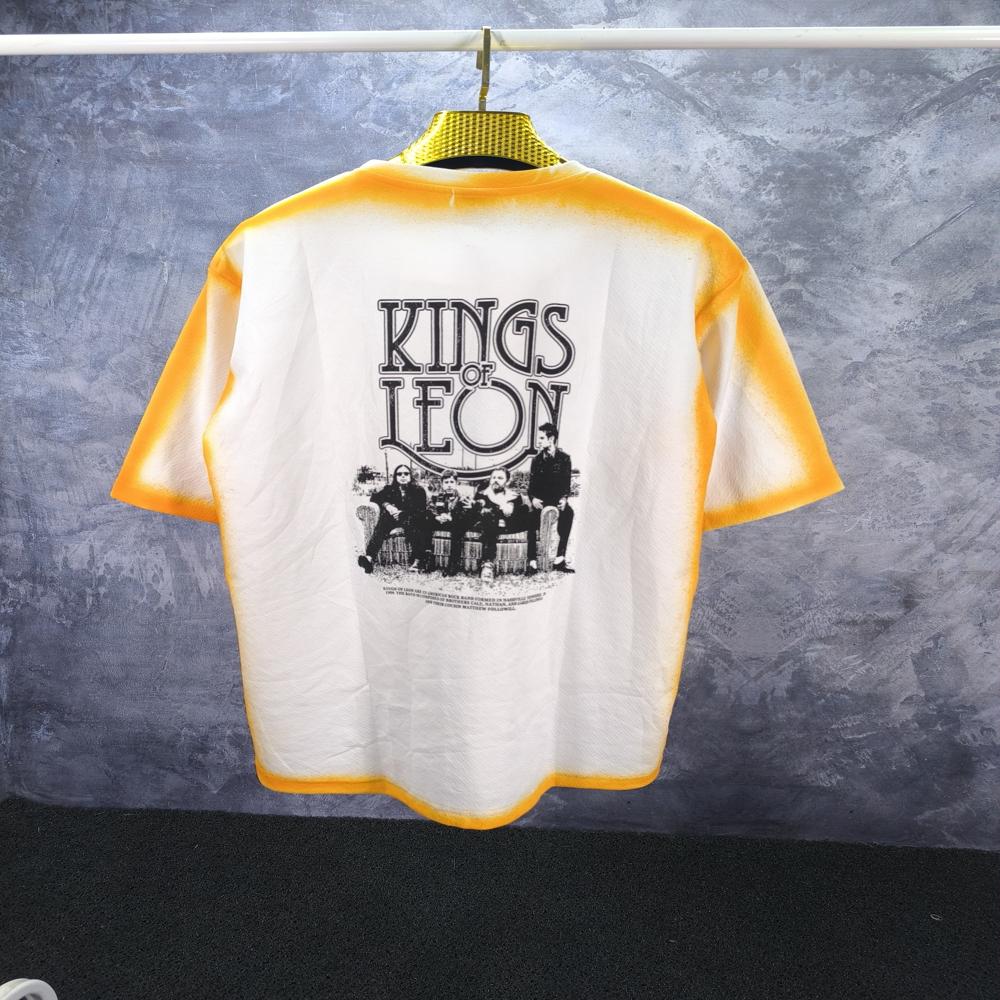 Men's spray print t-shirts