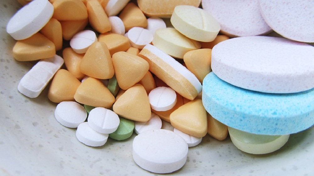 Phenylbutazone - 98% Purity, White Crystalline Powder | Anti-inflammatory, Analgesic, Antipyretic Activities, Available As Injection, Tablet, Or Oral Suspension