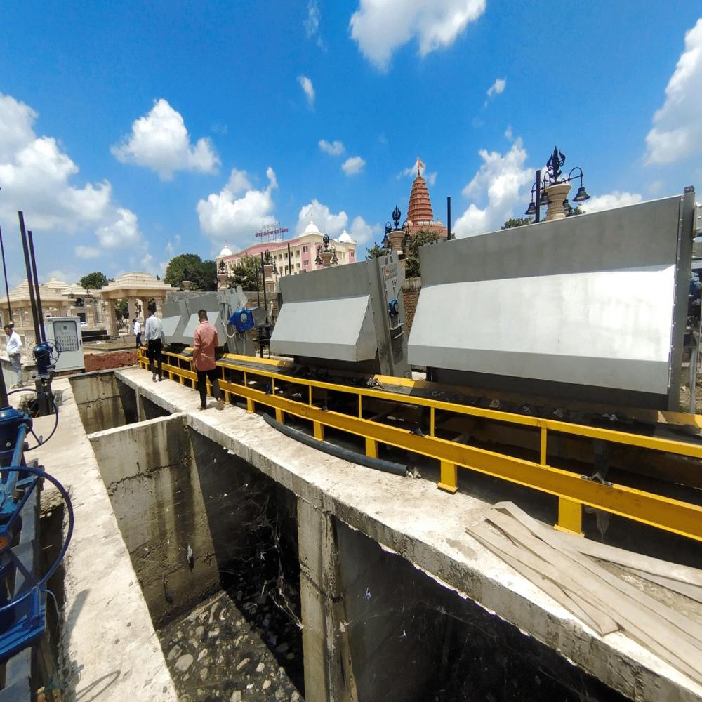 Sluice Gates