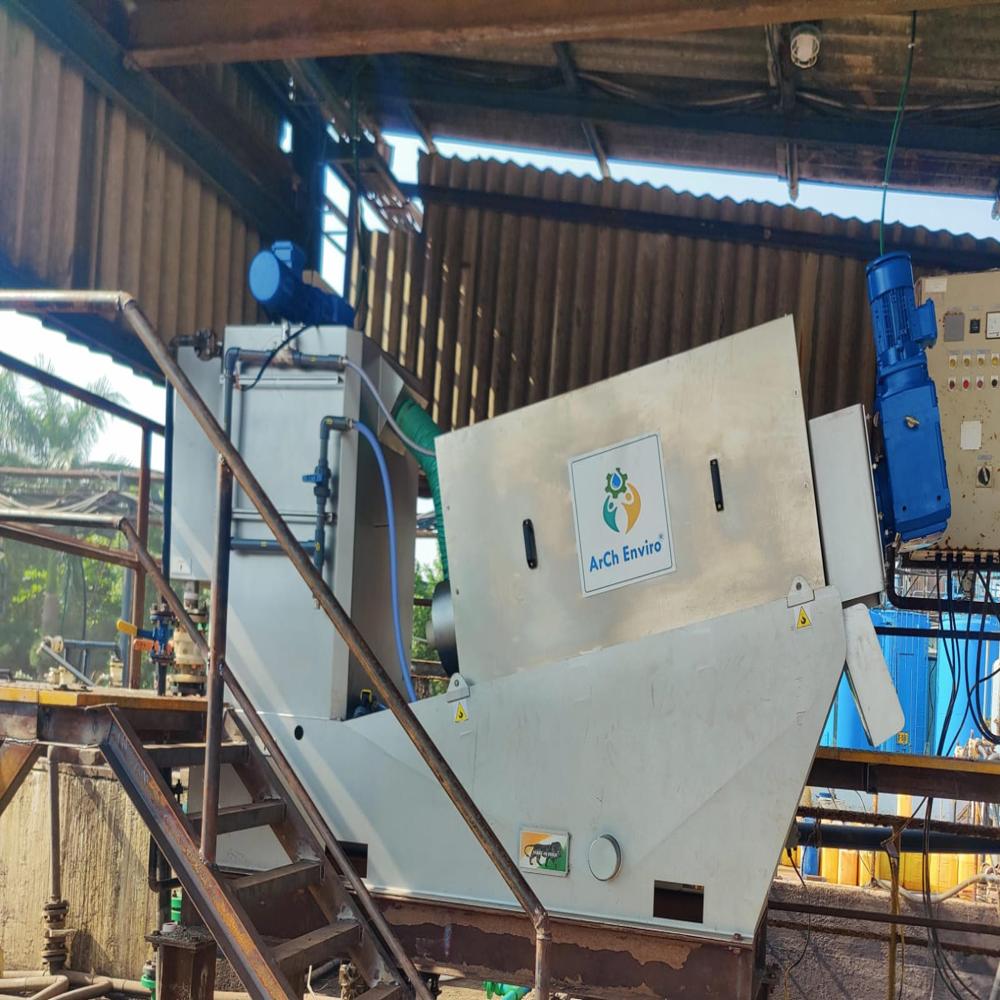 Compact Screw Press Sludge Dewatering Machine For Small Stp Etp Plants - Application: Water And Waste Water