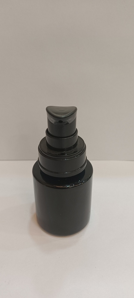 C11 A 20MM CREAM PUMP ( GOLDEN LINE ACRYLIC CAP )