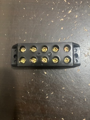HT-5 30AMP Close Type Terminal strip