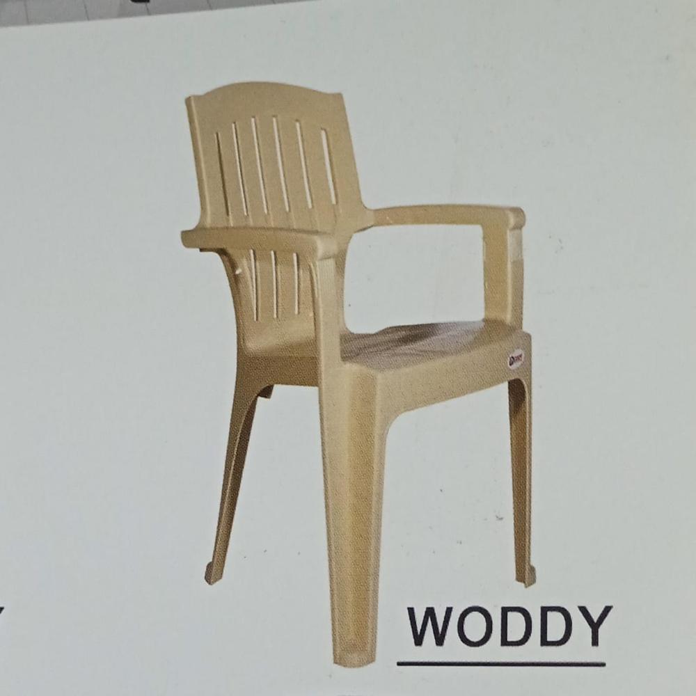 DIYA WODDY CHAIR 