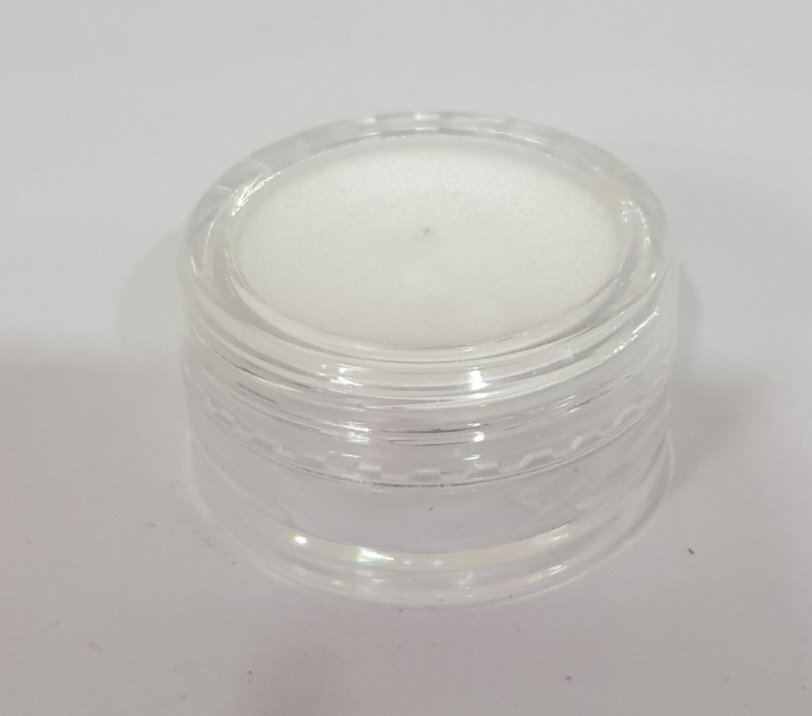 8 gram San jar with clear cap