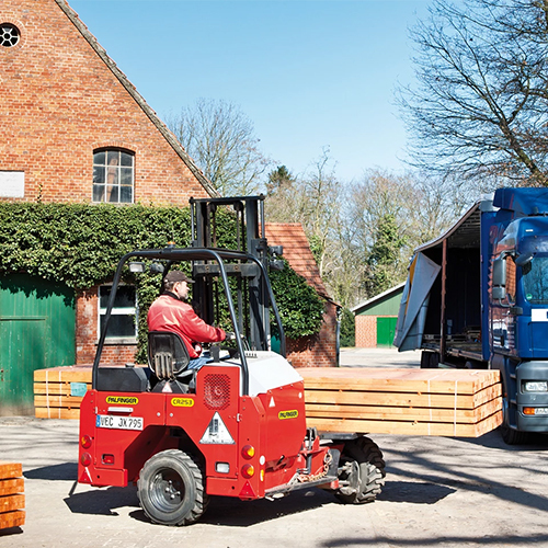 CR 253 4W Truck Mounted Forklift
