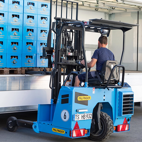 F3 151 Truck Mounted Forklift - Application: Storage Yard