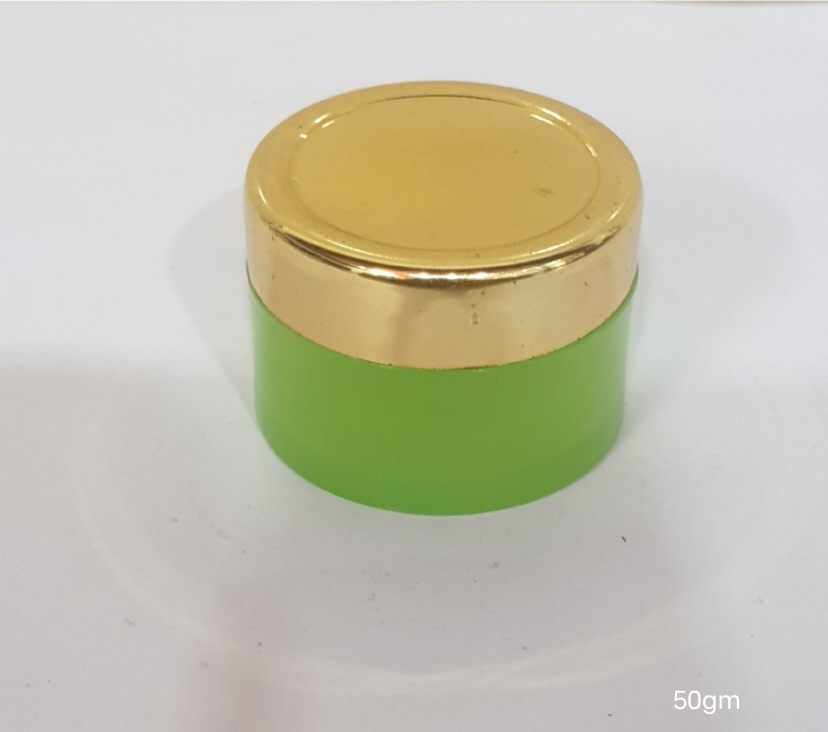 15 Gm Green San Jar With Golden Cap