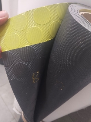 Rubber sheet