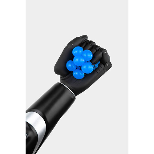 Bionic Hand - Accuracy: 95 % %