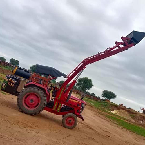 Tractor Attachment Sanda Loader - Color: Red Paint Coated