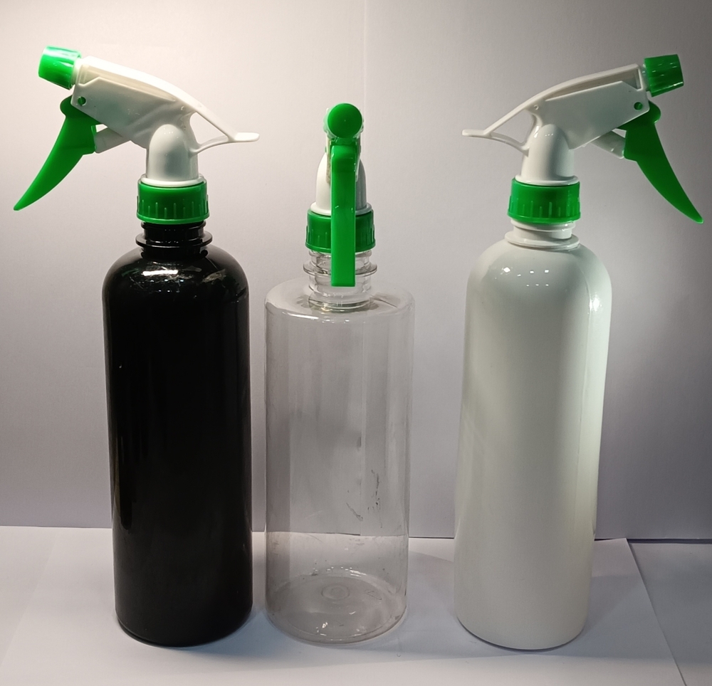 28mm Barber Trigger Pump Sprayer (Mix Colour) - Durable Plastic, 28mm Neck Size, Adjustable Spray Pattern | Ideal For Misting Hair Products, Comfortable Grip For Stylists