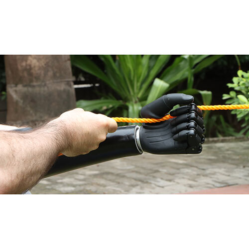 Artificial Hand Prosthesis - Accuracy: 90 %