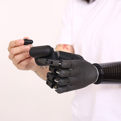 Get Zeus Prosthetic Hand- Strong And Robust - Accuracy: 95 %