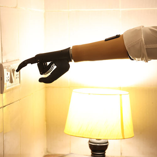 Zeus - Locally repairable Prosthetic Hand