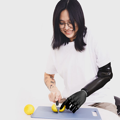 Zeus - Locally repairable Prosthetic Hand