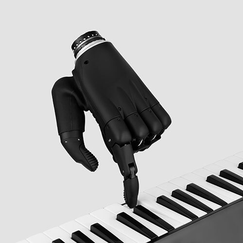 Zeus Grip : The All-in-one Bionic Hand - Application: Industrial