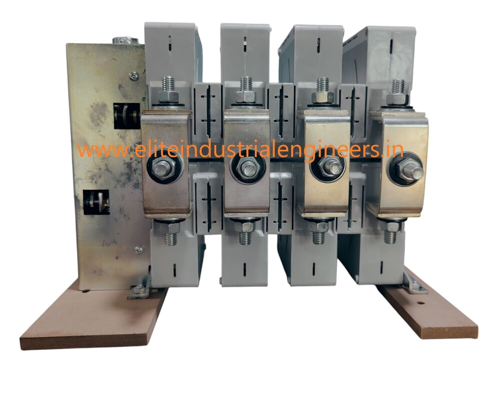 C&s Change Over Switch Cscs630k4co - 415v, 50/60hz, 4 Poles, 630a | High Durability For Reliable Power Switching In Industrial Applications