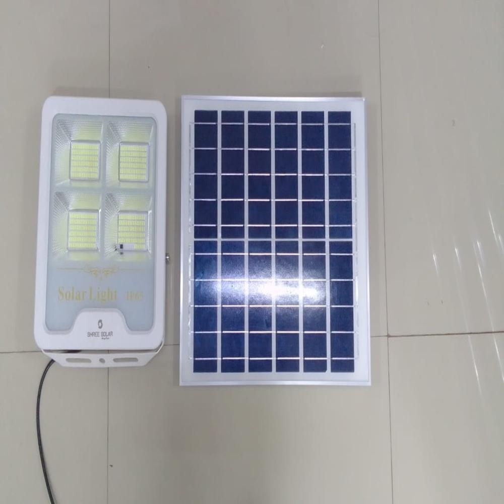 Solar Flood Light - Metal Construction, Energy Efficient 200w, Silver Color, Ip65 Rating, Commercial Use, 230v Input Voltage | Warranty Included