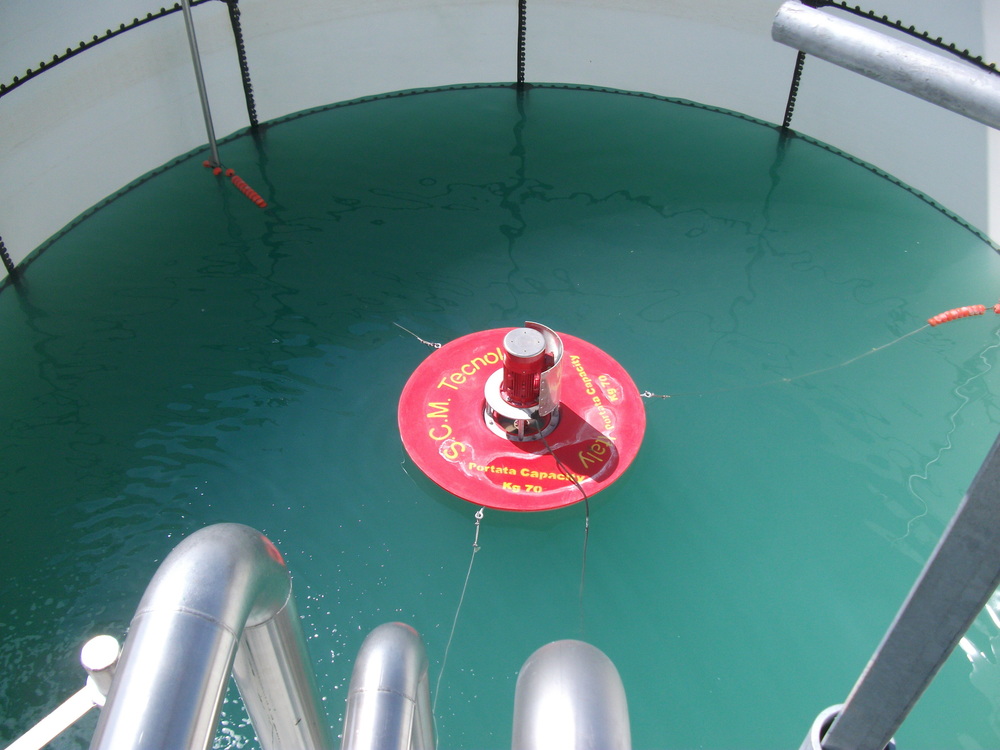 Submersible Aerator - Color: Red Silver