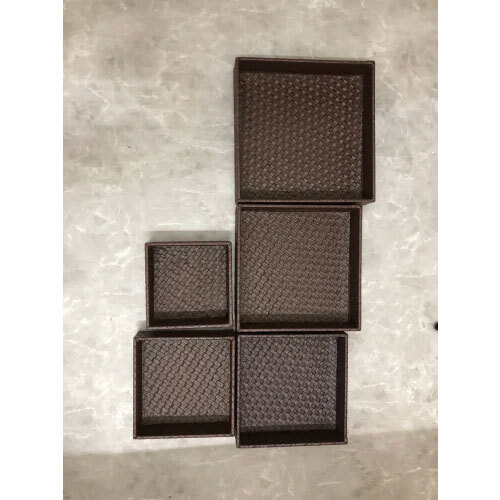 Pu Leather Tray - Color: Golden
