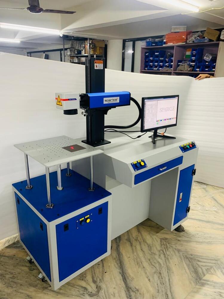 Laser Marking Mega Long Machine - 100w Fiber Laser, 110mm X 110mm Area, 8000 Mm/s Speed, Air Cooling, Advanced Control System, 40 Kg Weight
