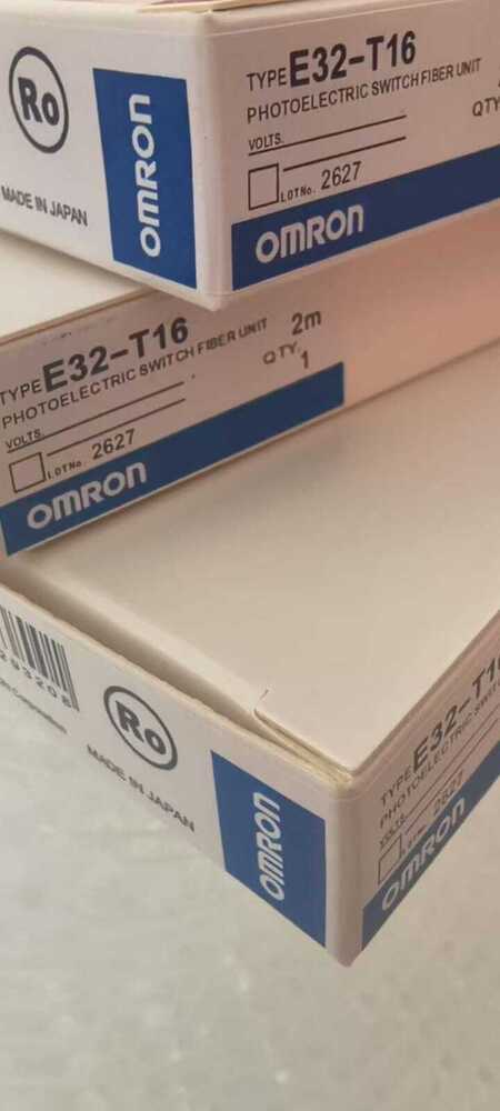 OMRON PHOTOELECTRIC SWITCH, E32-T16