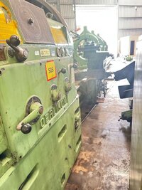 Heavy Duty Lathe Machine